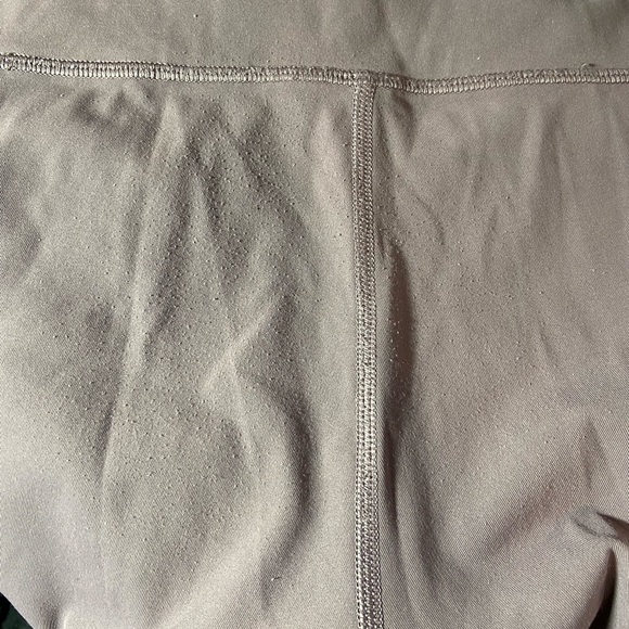 Lululemon Mauve Mesh See-Through Leggings Size 6 - Picture 4 of 6